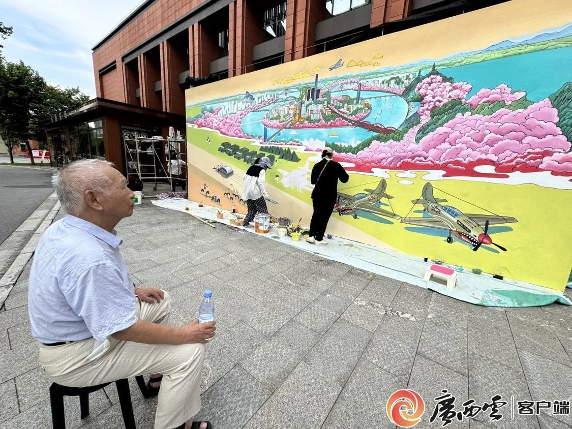 赓续历史记忆 共筑和平未来——反法西斯胜利80周年之际 柳州军博园巨幅墙绘再现中美“飞虎”情谊