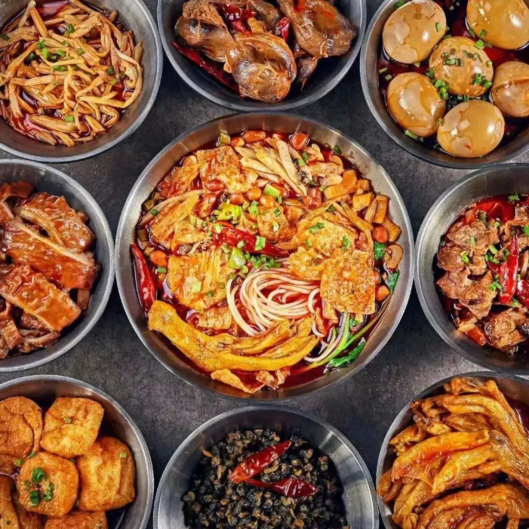 德信体育寻味烟火重庆——“渝味360碗·山城人家”社区美食文化活动正式启动