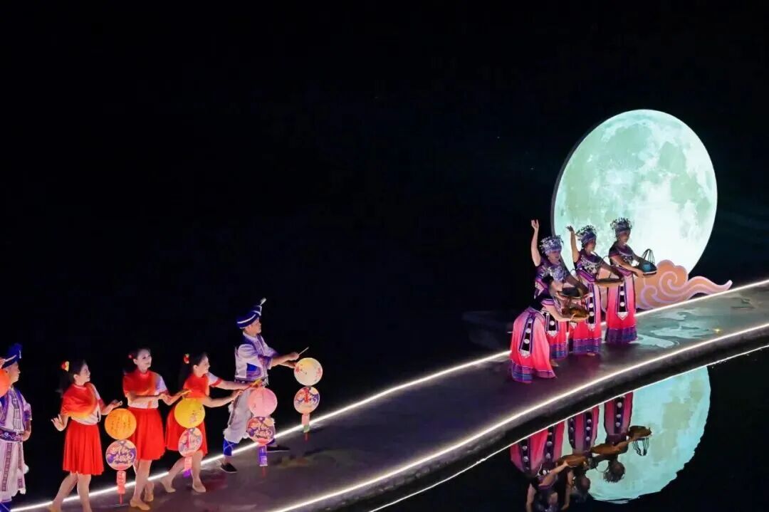 龙城中秋好戏连台，市场活力全面释放！