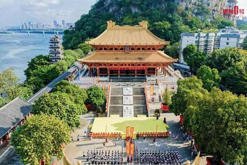 以礼致敬先贤！多图直击2026年中国柳州祭孔大典